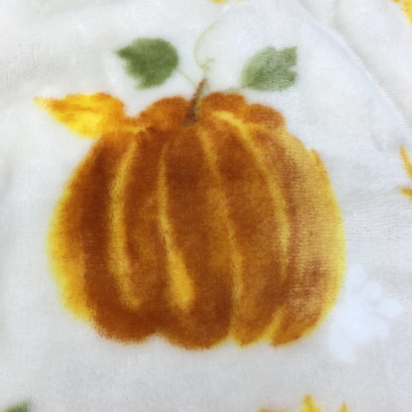 Cynthia Rowley Pumpkin Sunflower Throw Blanket Micro Fleece Thanksgiving Decor - Picture 6 of 12